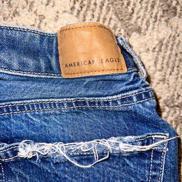 American Eagle Mom Jeans - Picture 4 of 4